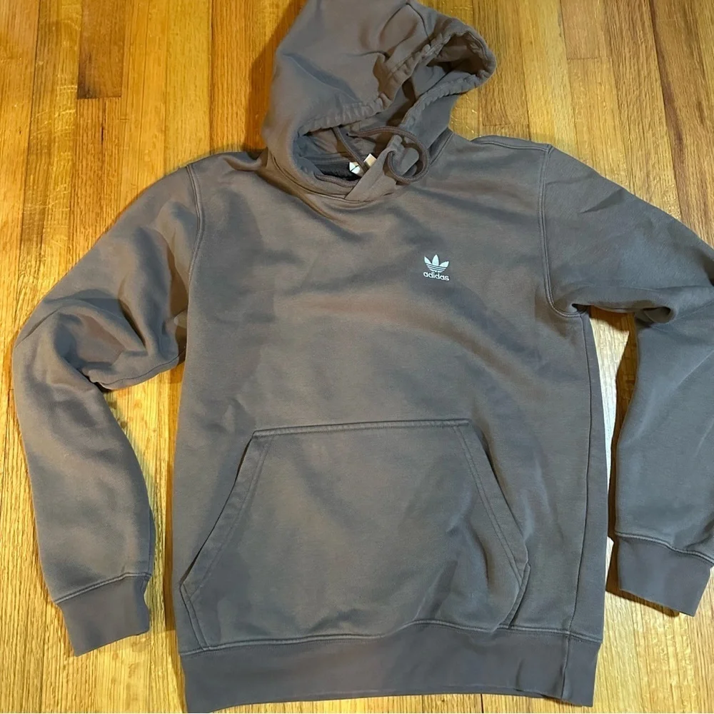 adidas Originals essentials hoodie in earth brown Size Small (a4